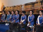 Para sinden wayang di Pacitan malam ini. (Foto : Doc Info pacitan)
