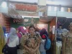 Stand kampung budaya Pacitan di Samantha Kridha, Malang. (Foto : @kampungbudaya)