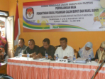 Rapat Pleno KPU Pacitan usai penutupan masa perpanjangan pendaftaran Pilkada Pacitan. (Foto: KPU)