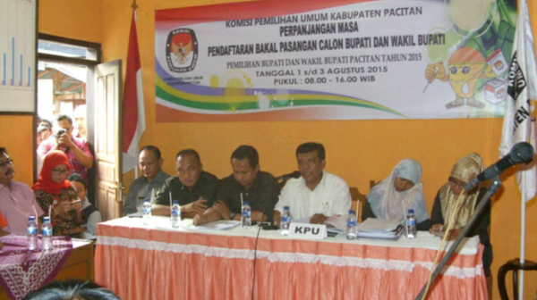 Rapat Pleno KPU Pacitan usai penutupan masa perpanjangan pendaftaran Pilkada Pacitan. (Foto: KPU)