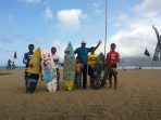 Peserta The Hidden Point 10 berpose bersama Kadisbudparpora Pacitan Wasi Prayitno. (Foto: Wasi Prayitno)