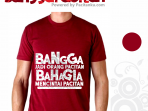 Kaos warna merah