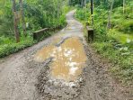 Jalan Slahung Tulakan