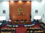 Suasana rapat paripurna penyampaian hasil reses di Kantor DPRD Kabupaten Pacitan yang dipimpin Arif Setia Budi.