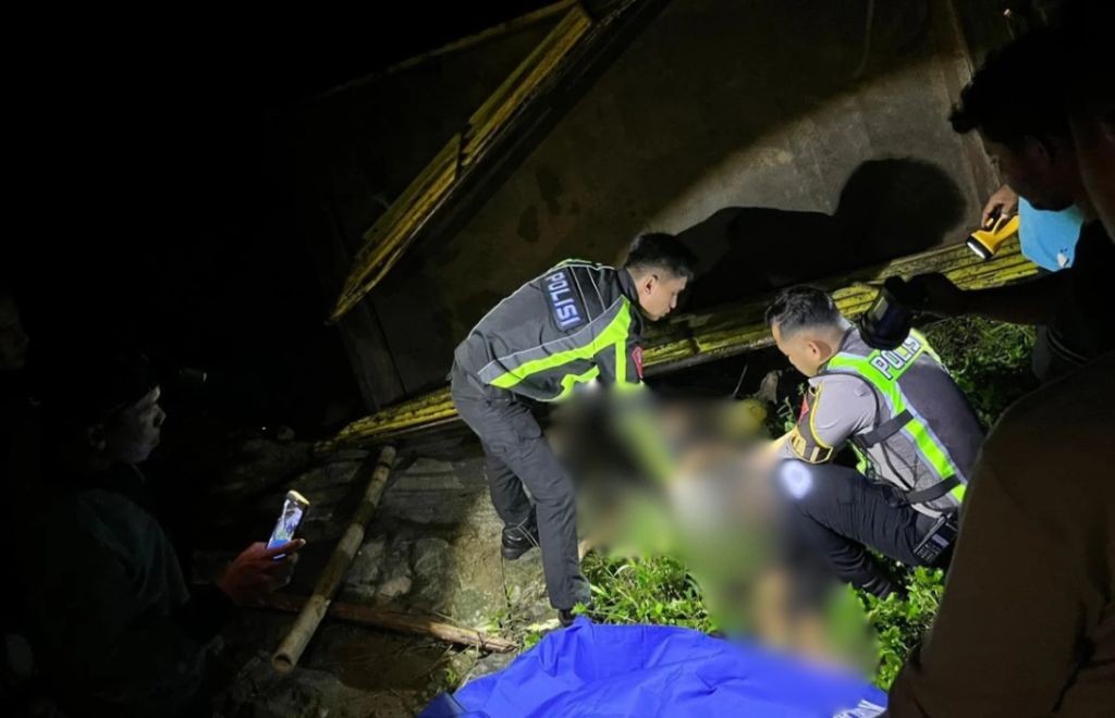 Daftar identitas korban kecelakaan truk masuk jurang di Desa Gawang Pacitan.