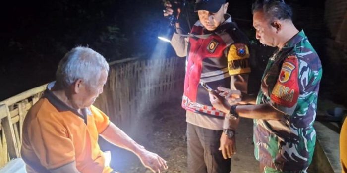 Kondisi luka pada bagian tangan Pamuji (74), lansia korban kekerasan dalam percobaan pencurian di Arjosari, Pacitan.