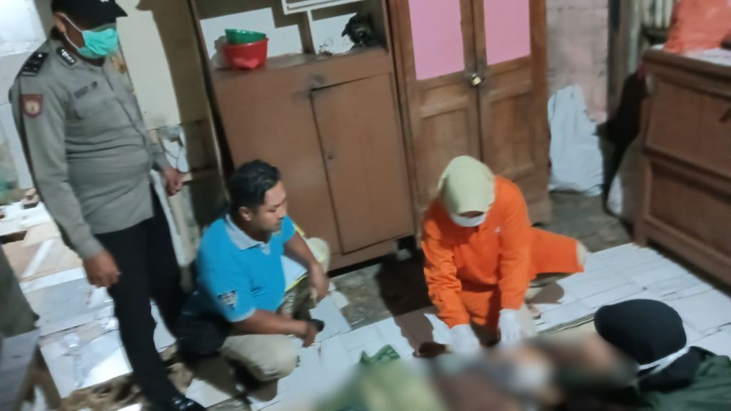 Olah TKP Kasus Bunuh Diri di Kecamatan Pringkuku.