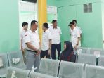 Ketua Komisi 2 DPRD memberikan keterangan terkait evaluasi anggaran BOK dan pelayanan di Puskesmas Tulakan.