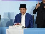 Menteri Agama memimpin konferensi pers Sidang Isbat penetapan Iduladha 2026 di Kantor Kemenag Jakarta.