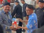 Buku Ensiklopedia Situs Pacitan Kota Misteri Jilid I, II, dan III karya Dinas Perpustakaan dan Kearsipan Kabupaten Pacitan.
