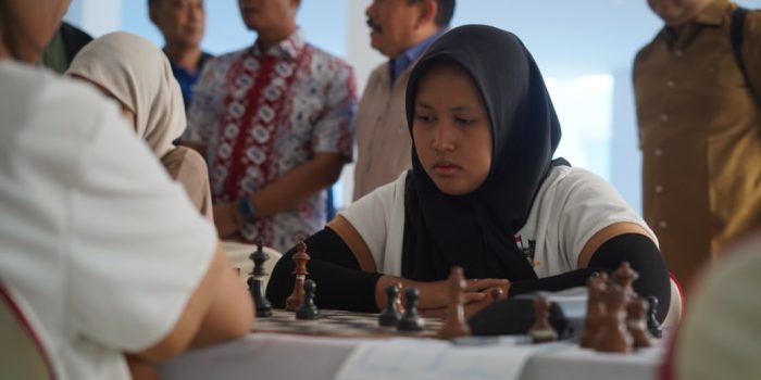 Suasana pertandingan Kejurprov Catur Jatim 2026 di Pacitan yang berjalan sukses.