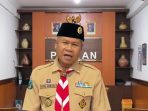 Heru Wiwoho Kenakan Seragam Pramuka di Gerakan Ayo Berkemah Pacitan Heru Wiwoho Kenakan Seragam Pramuka di Gerakan Ayo Berkemah Pacitan