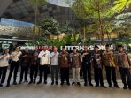 Kesiapan Bandara Dhoho Kediri Sebagai Embarkasi Haji Peninjauan kesiapan fasilitas dan landasan pacu Bandara Internasional Dhoho Kediri untuk melayani penerbangan jemaah haji.
