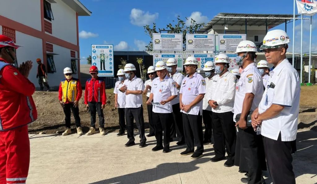 Peninjauan Progres Pembangunan SRT oleh Sekda Pacitan Sekretaris Daerah Kabupaten Pacitan, Heru Wiwoho, melakukan peninjauan progres pembangunan Sekolah Rakyat Terintegrasi (SRT) di Pacitan.
