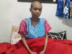 Perjuangan Efrin Kusuma Wardyta Lawan Kanker Limfatik di Pacitan Efrin Kusuma Wardyta penderita kanker limfatik asal Pacitan saat didampingi keluarganya.