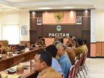 Rakor Antisipasi Kekeringan Pemkab Pacitan. Rakor Antisipasi Kekeringan Pemkab Pacitan.