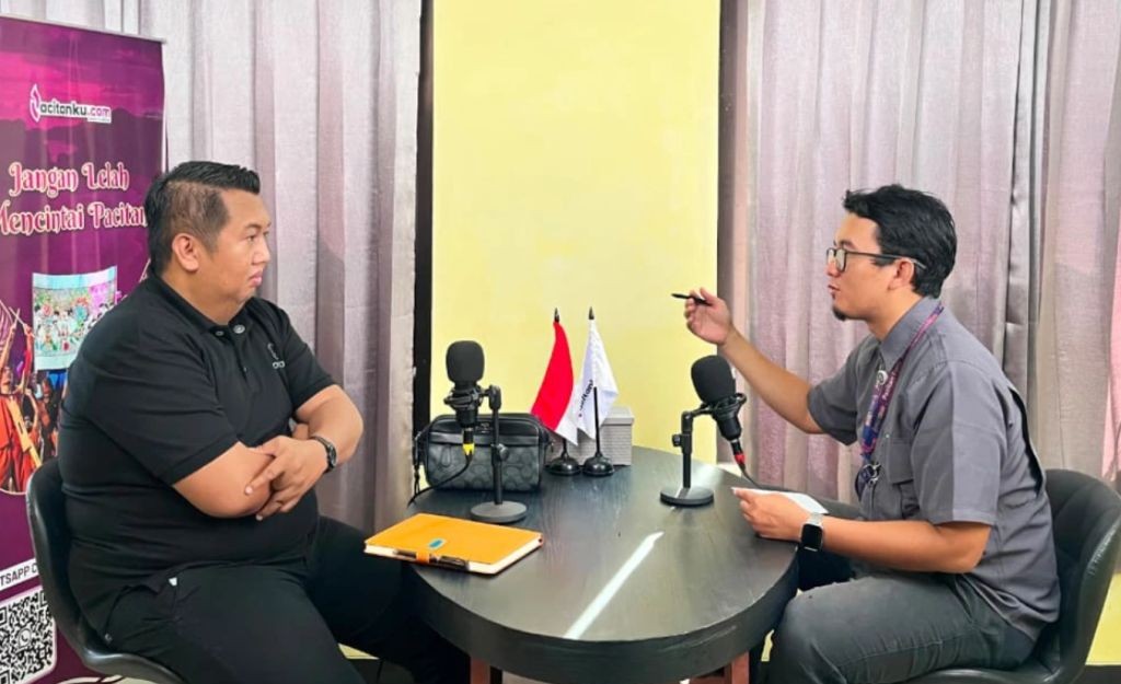 Siniar Kertas Kosong Saiul Ma'ruf Zenkids Pacitan Saiul Ma'ruf Founder Klinik Pratama Zenkids Pacitan di podcast Kertas Kosong